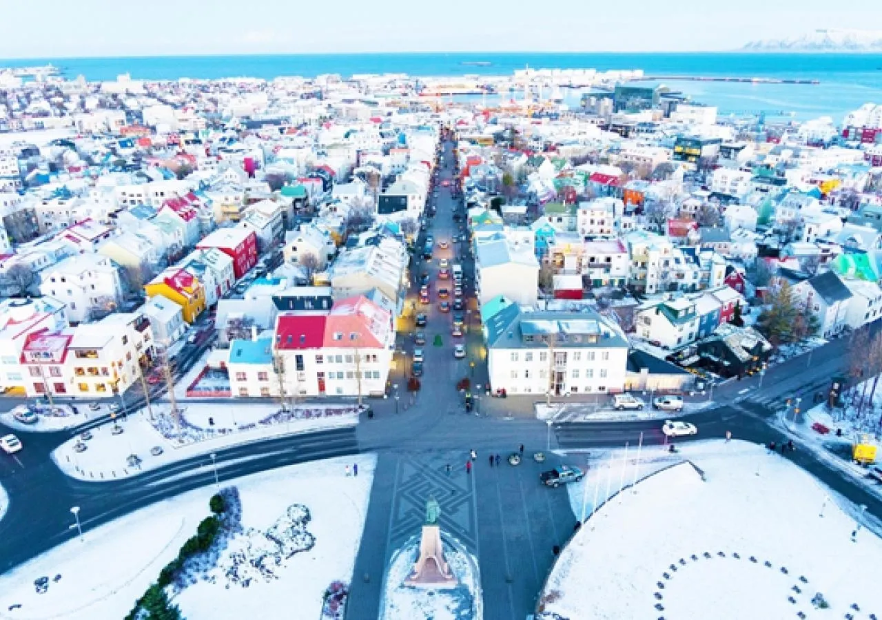 Viaje Polo Norte Islandia ciudad-191